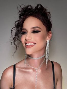 Savana — escort in Moscow