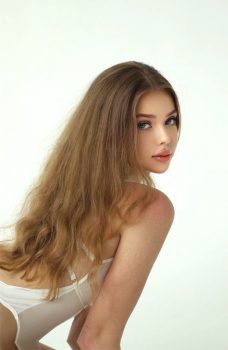 Ornella photo 3