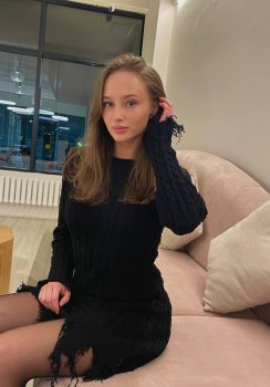 Dina — escort in Moscow
