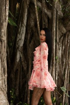 Lara photo 7