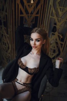 Celeste photo 10