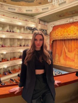 Yana photo 6